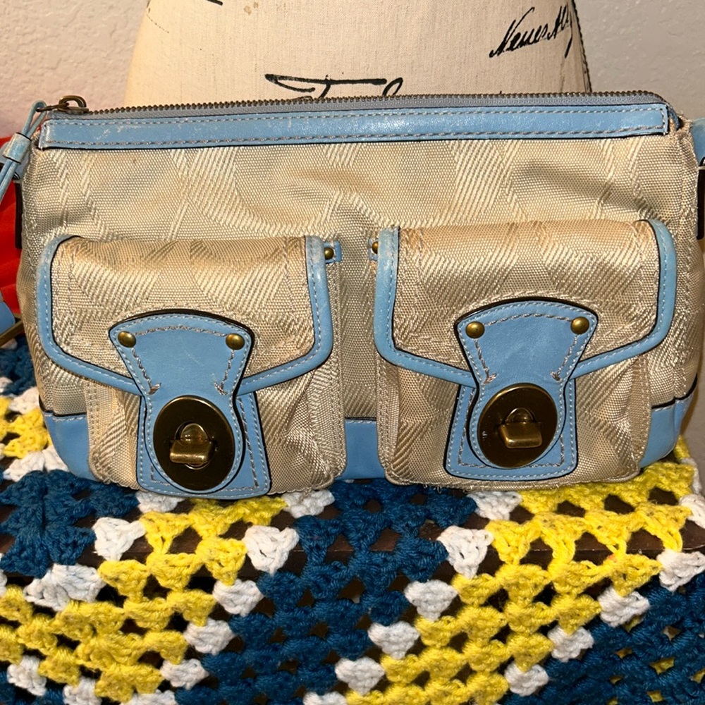 Coach shoulder bag